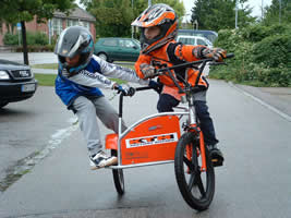 www.123-motorradgespanne.de üh übt sich ...